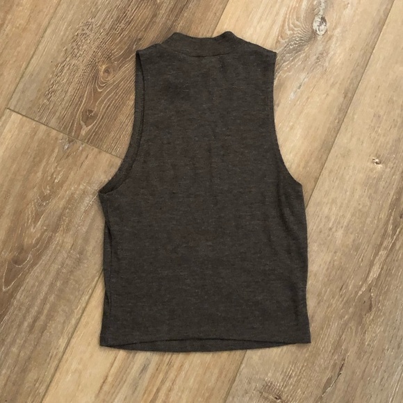 Soprano Tank Top Size Medium‎ Turtleneck Tank - Picture 2 of 3